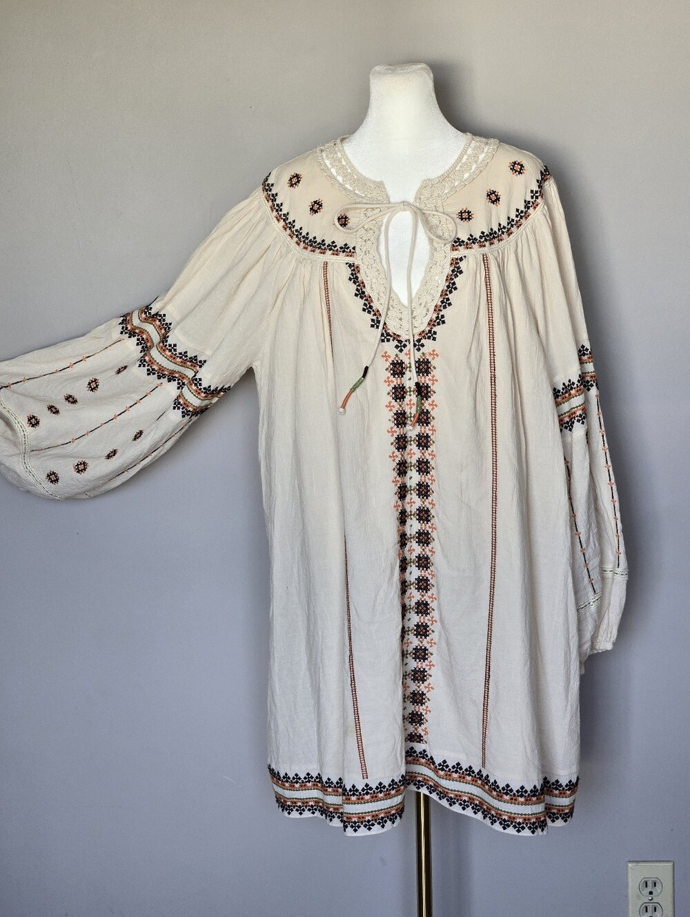 NEW Zara Embroidered Cream Boho Tunic Peasant Dress Size L - Picture 2 of 9